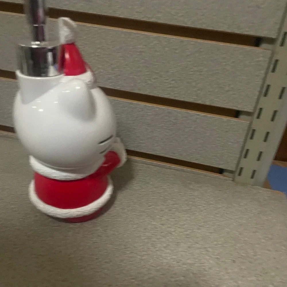 Sanrio Hello Kitty Christmas Santa Soap Lotion Dispenser Pump Jay Franco Holiday